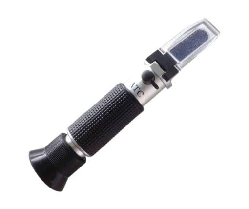 Refractometer